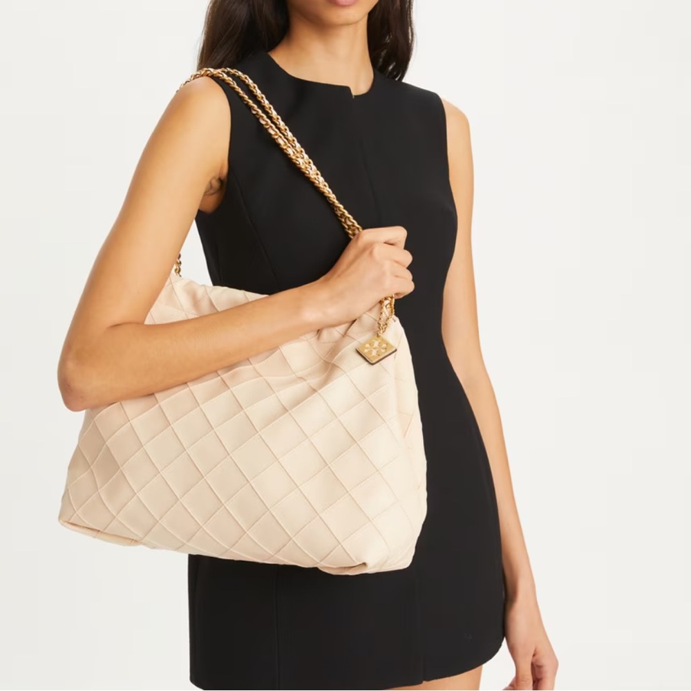 Elegant Cream Quilted Chain Bag